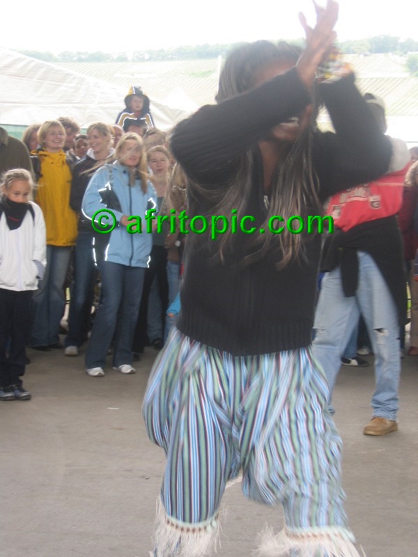 ../Images/afw2006c 016.jpg